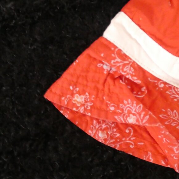 BABY GAP | 6-12 months | Red Floral Bucket Hat with Bow - Picture 9 of 11